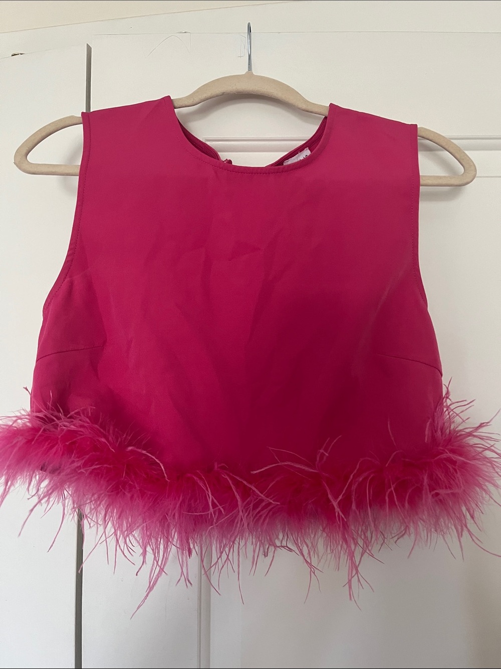 Le Lis Hot Pink Feather Hem Sleeveless Crop Top